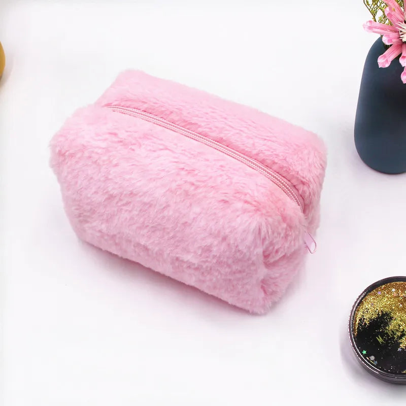 Makeup Bag Cute Cosmetic Bag Plush Pink White Makeup Pouch Travel Toiletry Bag Organizer Puffy Storage Bag for Women